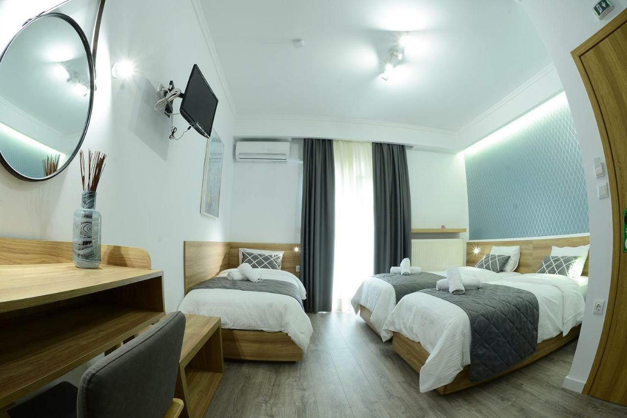 Alexandros Hotel Giannitsa Exterior foto